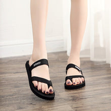 Load image into Gallery viewer, New Women Summer Slippers Clip Toe