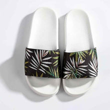 Load image into Gallery viewer, New Women Leaf Flat Summer Slippers