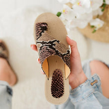 Load image into Gallery viewer, New Fashion Women Flat Slippers Summer